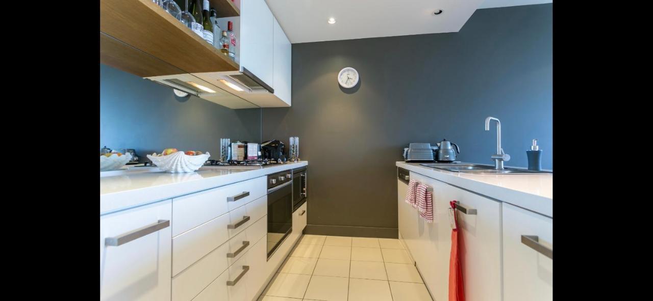 Fantastic Freshwater Apartment Melbourne Luaran gambar
