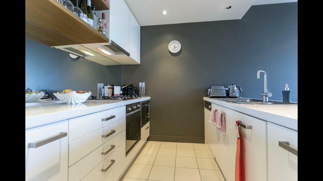 Fantastic Freshwater Apartment Melbourne Luaran gambar